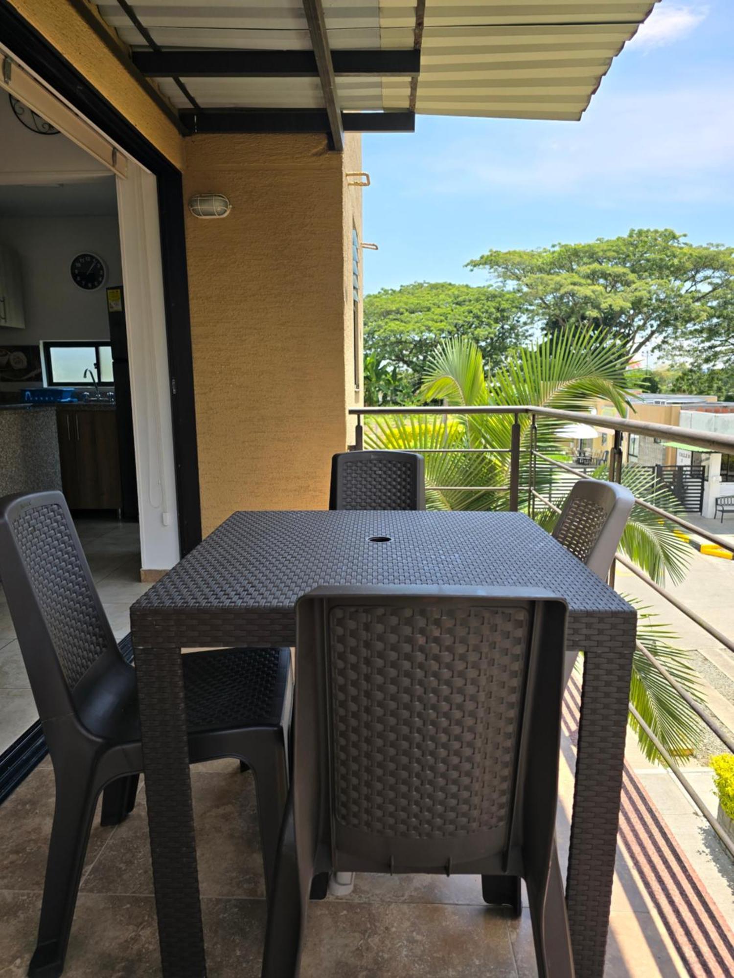 Apartamento Privado Vacacional A 5M Del Aeropuerto, 20 Minutos Del Parque Del Cafe Y Centro De Armenia Con 4 Piscinas, 3 Jacuzzi, Sauna By Molca Xperiences 2H Exterior foto
